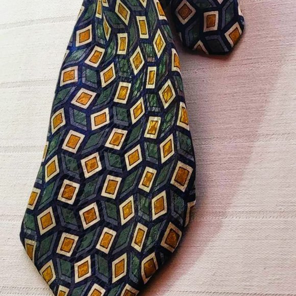 City-One, century silk co, vintage men's necktie with geometrical pattern - Picture 13 of 16